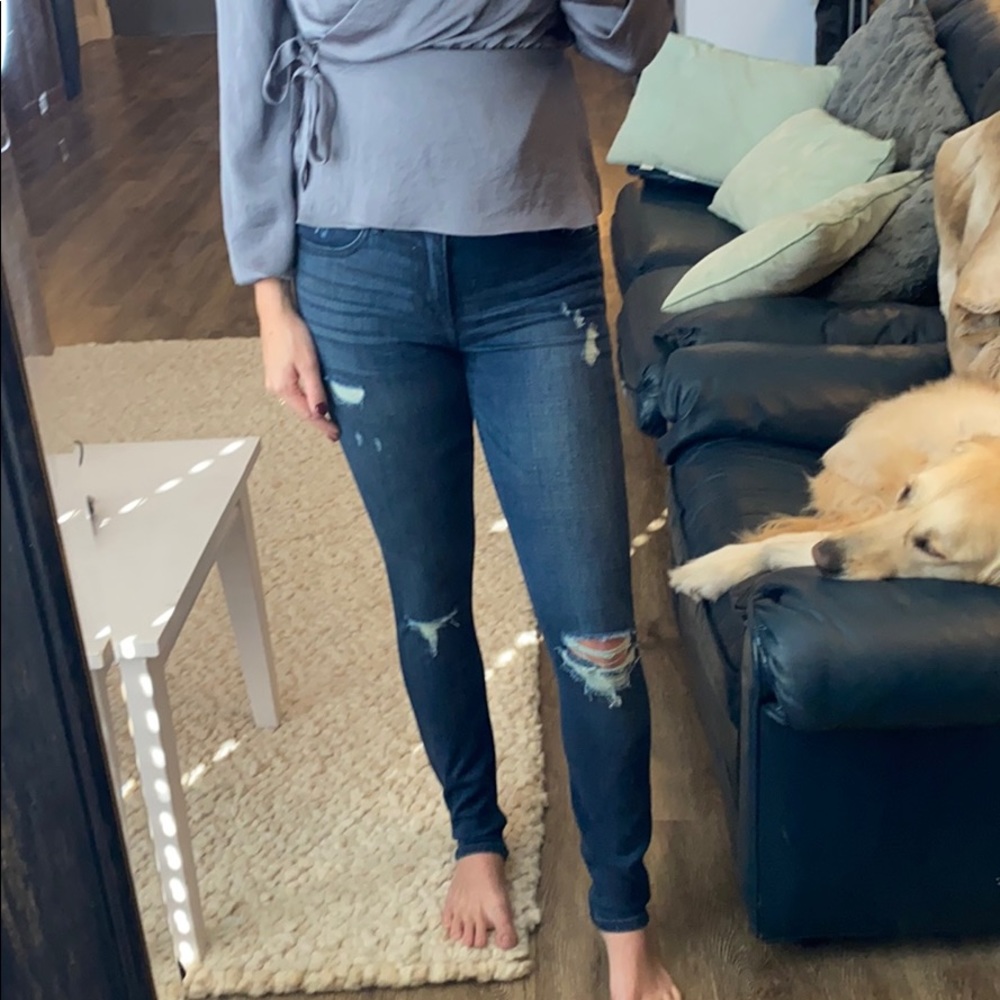 Express: Distressed Skinny Jeans